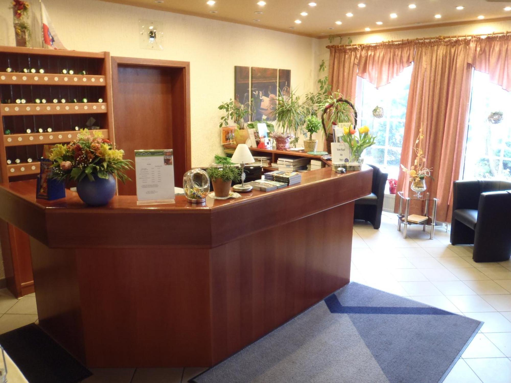 Hotel Wutzler Miesitz Εξωτερικό φωτογραφία