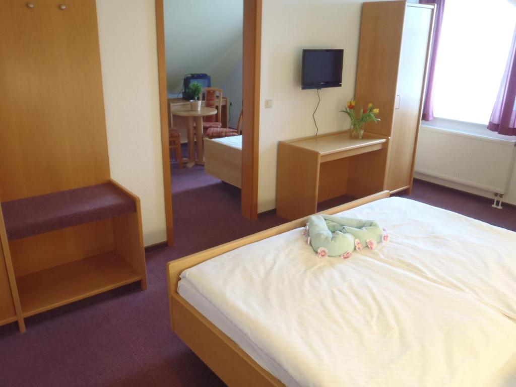 Hotel Wutzler Miesitz Δωμάτιο φωτογραφία