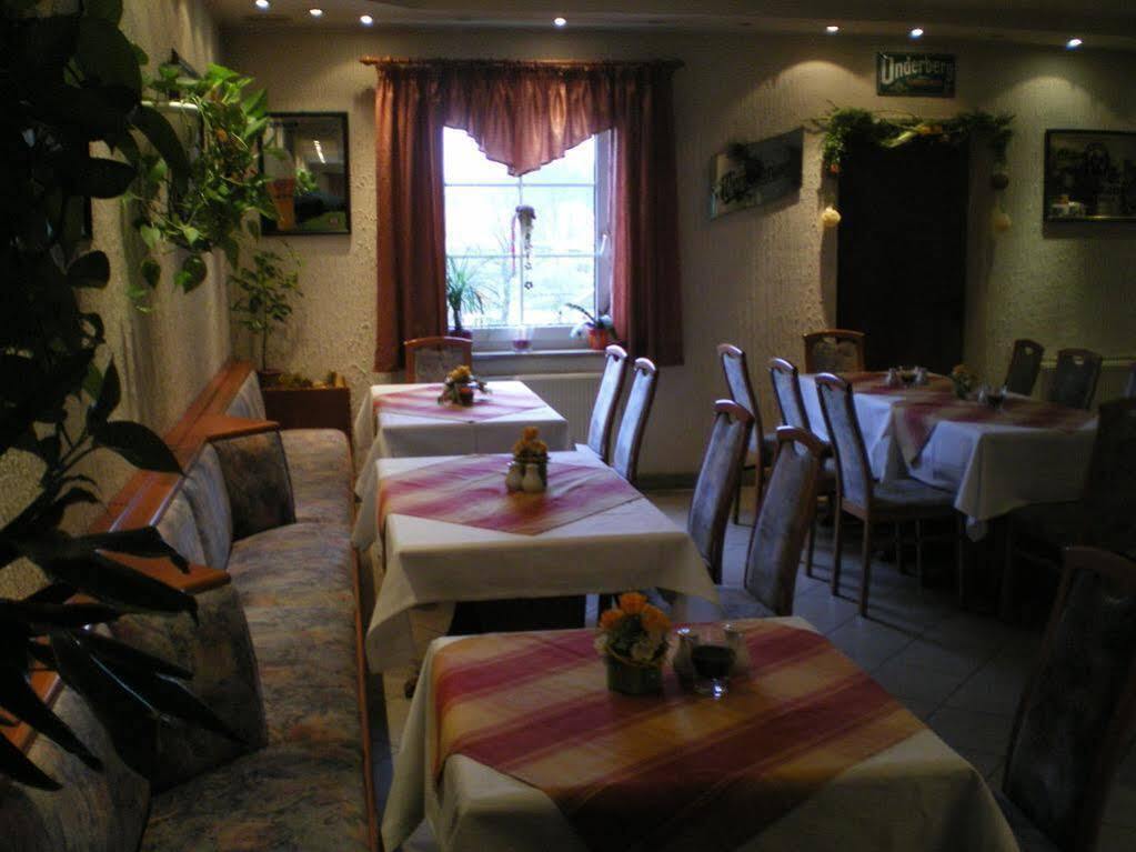 Hotel Wutzler Miesitz Εξωτερικό φωτογραφία
